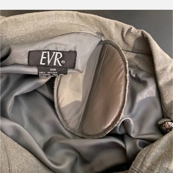 EVR Shirt Jacket Womens Army Green 100% Raw Silk Pockets Polyester Lined sz S/P - Picture 10 of 10